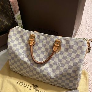 Sold!🅿️🅿️ Louis Vuitton Damier Speedy 30 EUC